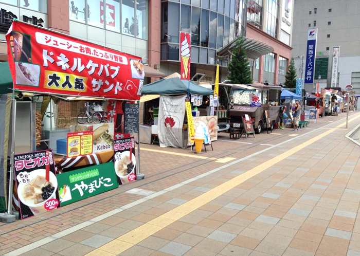 和歌山ダイワロイネット前、ぶんだら祭＆よさこいでケバブ＆タピオカドリンク 販売（2013/8/3～4）