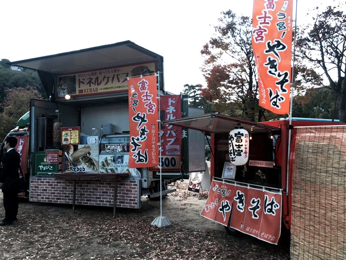 和歌山学生合同文化祭でドネルケバブ販売